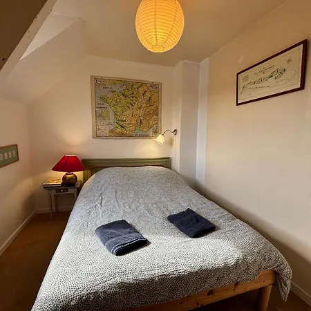 Therese A Deux Pas Du Centre Nyaraló