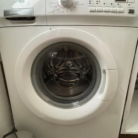 Therese A Deux Pas Du Centre *